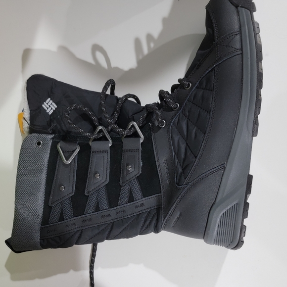 COPY - Women's Columbia Snow Boots - Picture 3 of 4